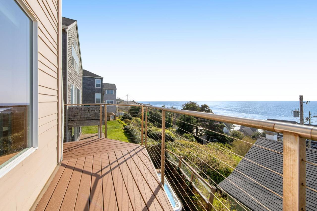 Villa Blue Wave Heights Lincoln City Exterior foto