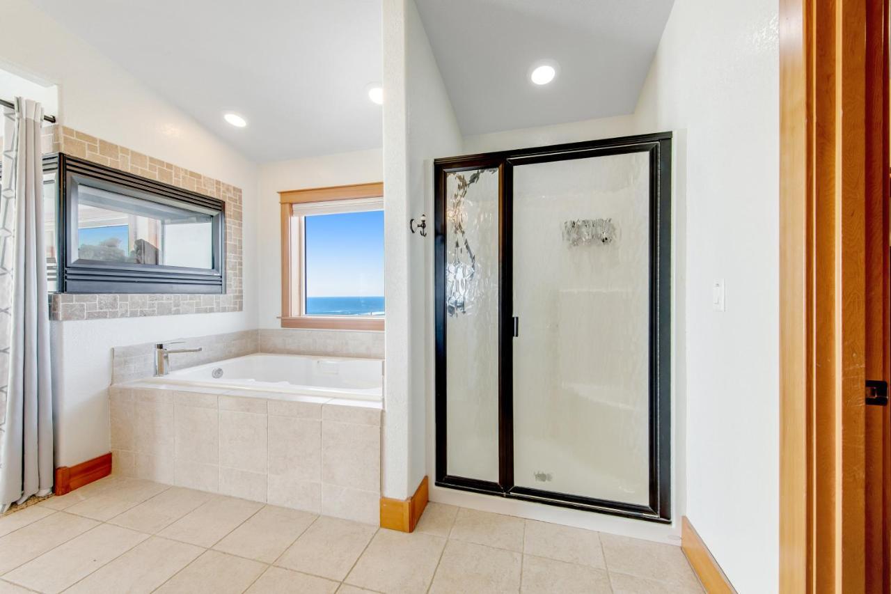 Villa Blue Wave Heights Lincoln City Exterior foto